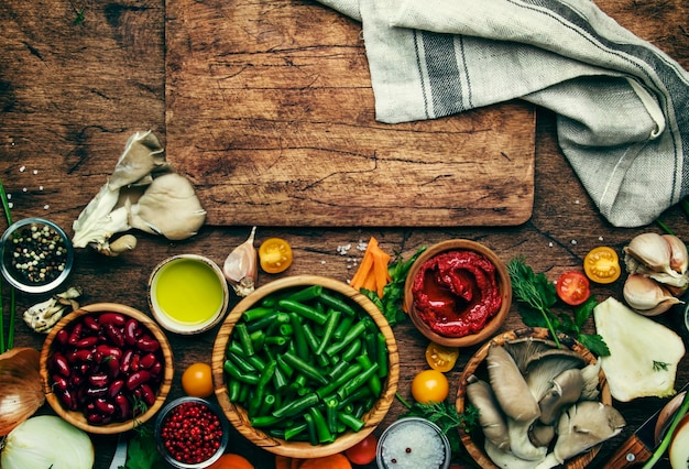 Składniki na blacie kuchennym